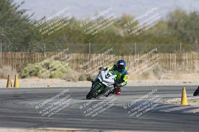 media/Oct-30-2025-Racers Edge (Thu) [[dabbdaf680]]/3-B Group/Session 2 Turn 2/